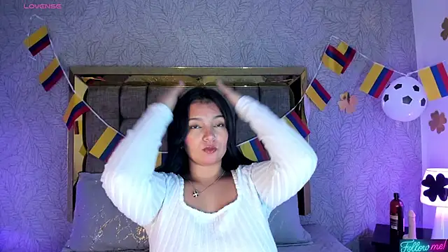 Snapshot of Candys_victoria chatting on June 25, 2026, 4:12 am Candys victoria online show from June 25, 2026, 4:12 am