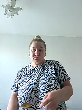 Anna Curvy online show from June 30, 2026, 12:00 am