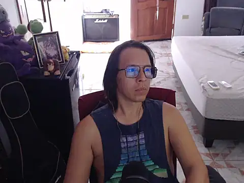 Snapshot of Pit_xxz chatting on July 16, 2026, 2:01 pm Pit xxz online show from July 16, 2026, 2:01 pm
