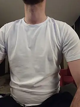 jayb0y61 online show from June 12, 2026, 11:14 pm