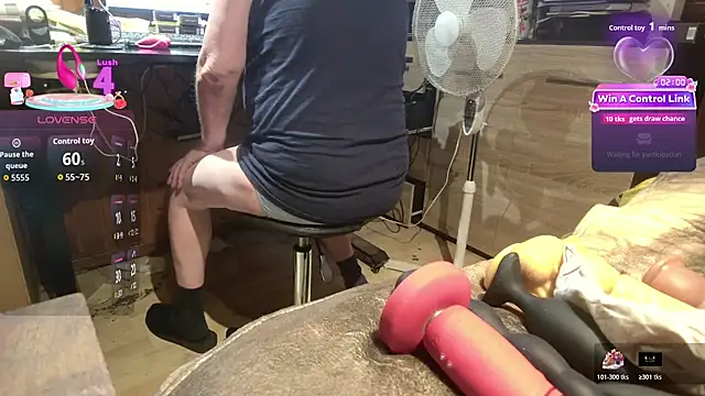 misteryman1956 online show from July 24, 2026, 5:33 pm