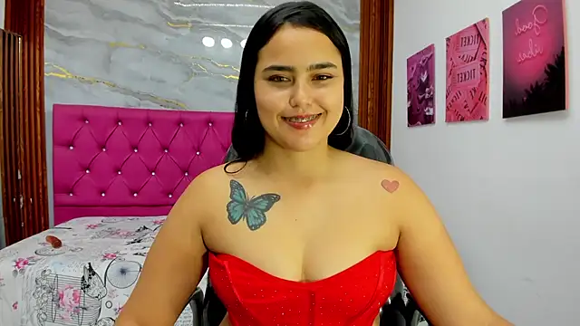 Snapshot of Helen_russo chatting on June 28, 2026, 6:47 pm Helen russo online show from June 28, 2026, 6:47 pm