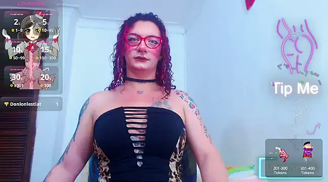 Skarleth77 online show from February 3, 2025, 9:19 am