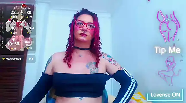 Skarleth77 online show from February 19, 2025, 12:11 pm