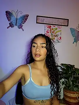 lali2gab online show from June 25, 2026, 11:42 pm