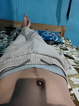 funnguy25 online show from June 26, 2026, 4:33 pm