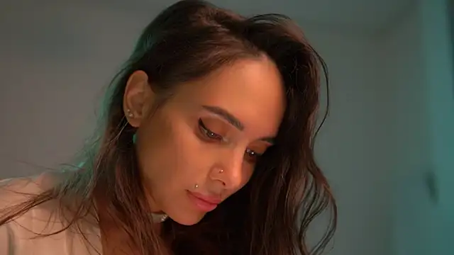 Mila May  online show from September 14, 2025, 5:12 pm