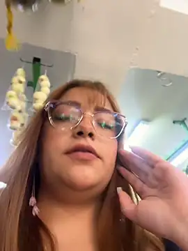Snapshot of Tatiana_O chatting on June 24, 2026, 4:17 pm Tatiana O online show from June 24, 2026, 4:17 pm