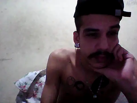 gatobranco001 online show from March 17, 2025, 1:14 am
