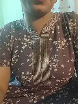 Snapshot of Sexy_Sonu_Bebu chatting on July 5, 2026, 5:42 pm Sexy Sonu Bebu online show from July 5, 2026, 5:42 pm