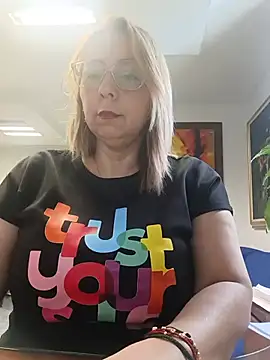 Snapshot of andre_soto_ chatting on July 11, 2026, 3:26 pm andre soto online show from July 11, 2026, 3:26 pm