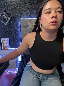 Snapshot of Paloma__LS chatting on April 20, 2026, 2:31 pm Paloma LS online show from April 20, 2026, 2:31 pm