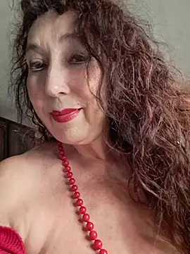 Snapshot of GypsyEsmeralda chatting on July 10, 2026, 2:30 pm GypsyEsmeralda online show from July 10, 2026, 2:30 pm