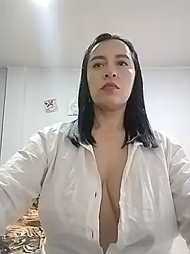 hailey85 online show from July 1, 2026, 11:26 pm