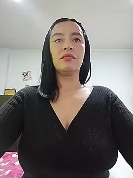 hailey85 online show from July 4, 2026, 10:27 pm