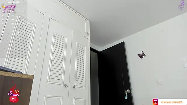 Snapshot of sweet_amalia4 chatting on June 15, 2026, 11:07 pm sweet amalia4 online show from June 15, 2026, 11:07 pm