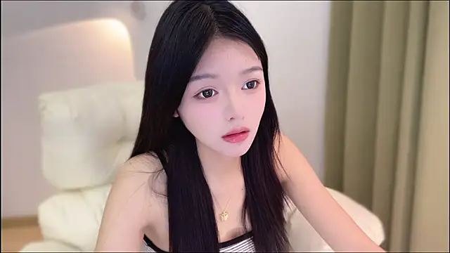 xiaodaibabyy online show from February 26, 2026, 2:05 pm