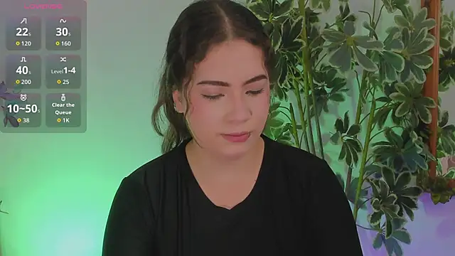 KarenPautt online show from June 10, 2026, 5:23 pm