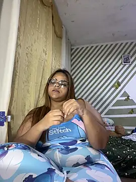 Evabigass online show from July 29, 2026, 2:43 am