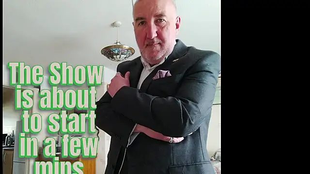 Adamdaddybear online show from July 19, 2026, 6:50 am
