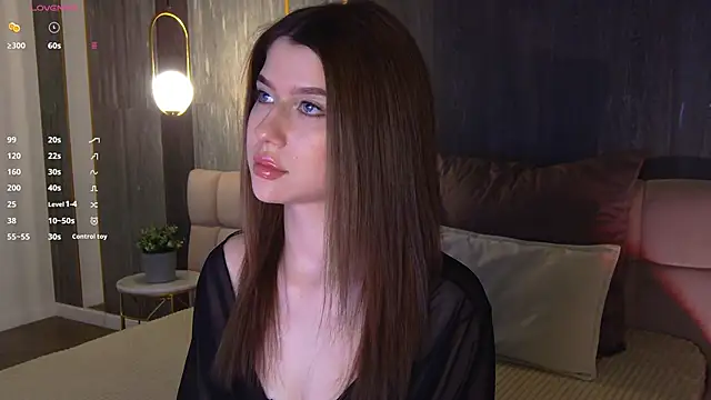 Snapshot of Sara_Lewiis chatting on April 21, 2026, 4:23 pm Sara Lewiis online show from April 21, 2026, 4:23 pm