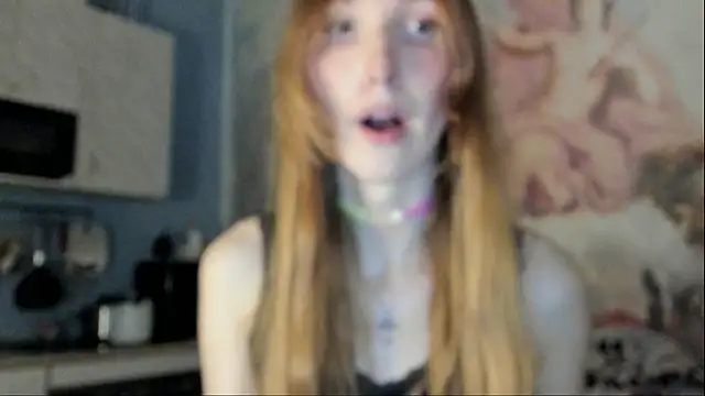 Snapshot of LisaIcon chatting on August 2, 2026, 7:23 pm LisaIcon online show from August 2, 2026, 7:23 pm