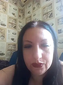Snapshot of Veronica-Celie chatting on May 9, 2026, 9:03 am Veronica-Celie online show from May 9, 2026, 9:03 am