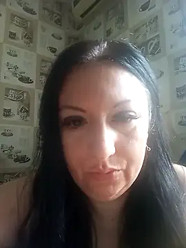 Snapshot of Veronica-Celie chatting on May 11, 2026, 8:42 am Veronica-Celie online show from May 11, 2026, 8:42 am