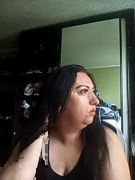 Snapshot of Veronica-Celie chatting on May 23, 2026, 6:51 am Veronica-Celie online show from May 23, 2026, 6:51 am