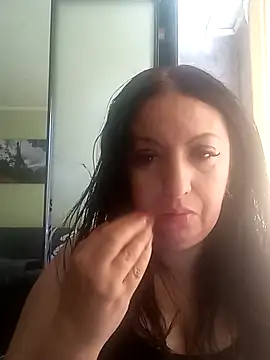 Snapshot of Veronica-Celie chatting on June 2, 2026, 9:22 am Veronica-Celie online show from June 2, 2026, 9:22 am
