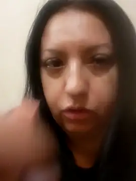 Snapshot of Veronica-Celie chatting on June 17, 2026, 9:38 pm Veronica-Celie online show from June 17, 2026, 9:38 pm