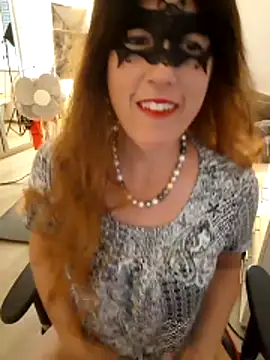 Hexe12346 online show from May 22, 2026, 3:06 pm