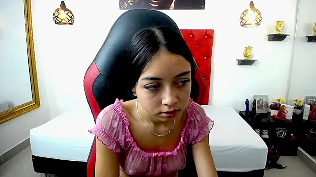 Snapshot of NathaliaSweet_11 chatting on June 11, 2026, 5:33 pm NathaliaSweet 11 online show from June 11, 2026, 5:33 pm