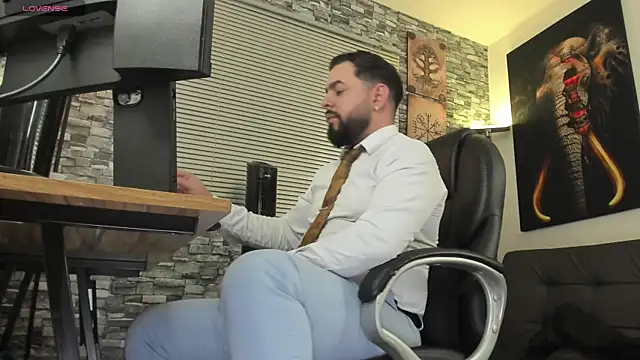 Snapshot of Ethan_Castellano chatting on July 19, 2026, 9:40 pm Ethan Castellano online show from July 19, 2026, 9:40 pm