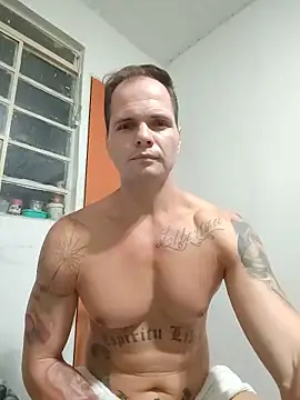 Snapshot of Giricotta chatting on May 27, 2026, 9:23 pm Giricotta online show from May 27, 2026, 9:23 pm