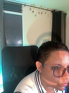 Mabelydani online show from May 25, 2026, 11:22 pm