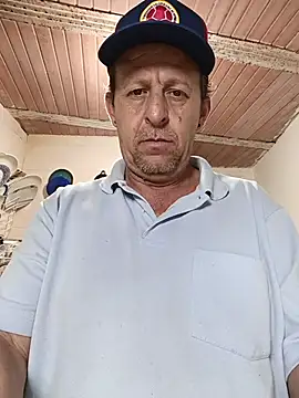 ZuriandAlex online show from July 18, 2026, 2:49 am