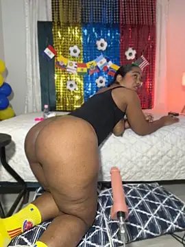 sweetebony 970 online show from June 19, 2026, 12:42 pm