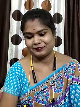 yoursweety09 online show from July 24, 2026, 7:50 am