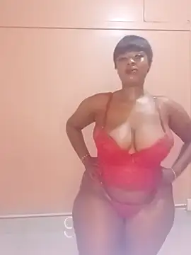 Luciouslips00 online show from June 1, 2026, 1:35 pm