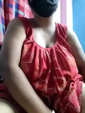 Snapshot of BERRY_00 chatting on May 7, 2026, 6:13 pm BERRY 00 online show from May 7, 2026, 6:13 pm