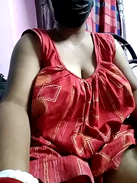 Snapshot of BERRY_00 chatting on May 11, 2026, 6:27 pm BERRY 00 online show from May 11, 2026, 6:27 pm