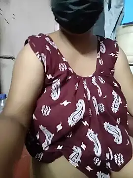 Snapshot of BERRY_00 chatting on May 20, 2026, 11:44 pm BERRY 00 online show from May 20, 2026, 11:44 pm