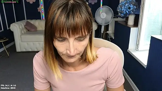 Nika Kitten online show from July 16, 2026, 8:20 am