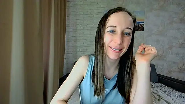 Anika bloom online show from May 11, 2026, 4:18 am