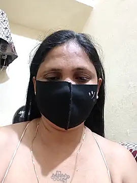 Snapshot of Neha8923 chatting on May 19, 2026, 4:57 pm Neha8923 online show from May 19, 2026, 4:57 pm