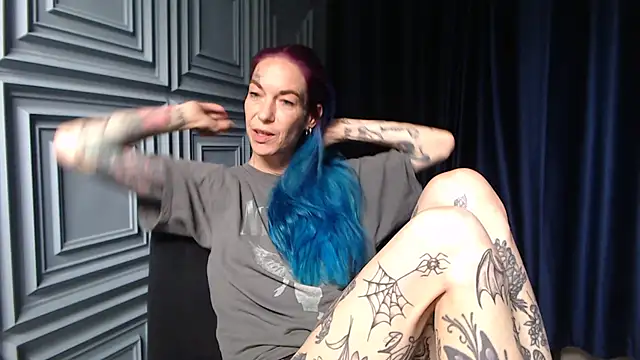 RavenryderUK online show from July 27, 2026, 12:12 pm
