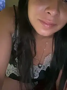 Effyvice13 online show from May 19, 2026, 7:42 pm