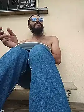 Snapshot of hairyserious chatting on July 6, 2026, 9:06 pm hairyserious online show from July 6, 2026, 9:06 pm