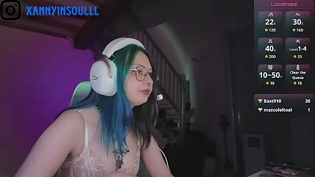 xannyinsoull online show from July 16, 2026, 8:37 pm